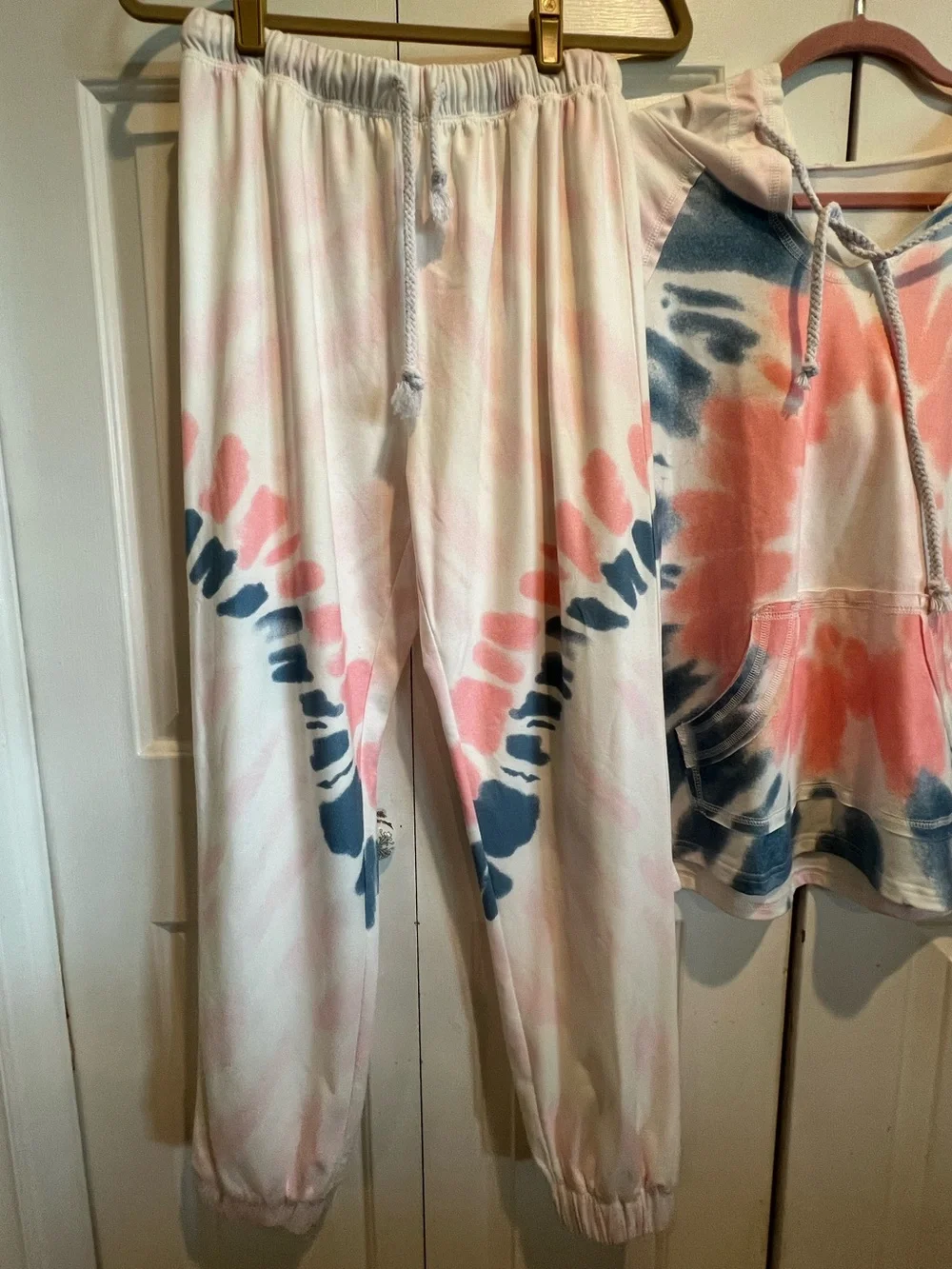 2Pc Tie-Dye Hoodie & Jogger Set in Pink and Blue - Picture 6 of 11